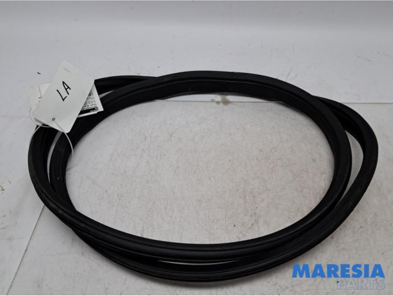 Peugeot - 108 - Rear door seal 4-door, left