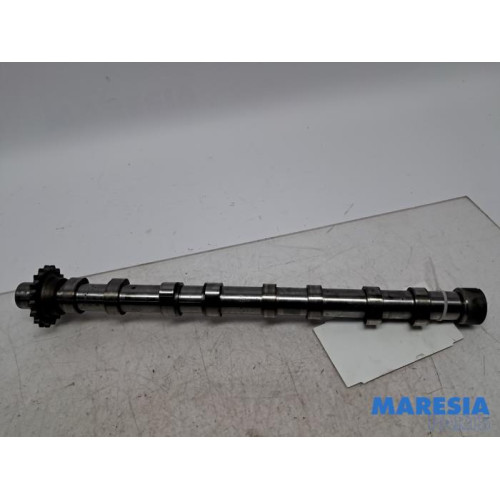Opel - Vivaro - Camshaft