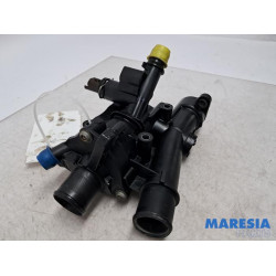 Opel - Vivaro - Thermostat housing