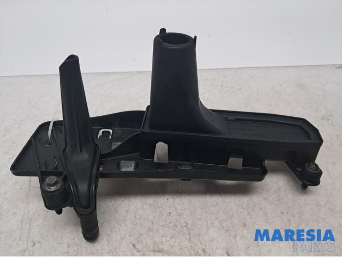 Opel - Combo - Oil suction pipe