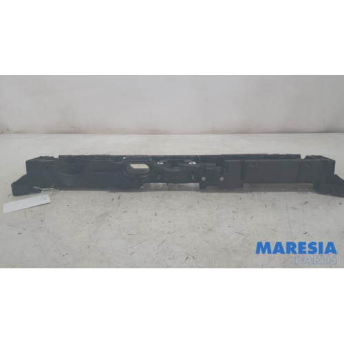 Renault - Captur - Lock plate