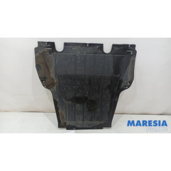Renault - Captur - Engine protection panel