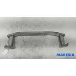 Renault - Captur - Front bumper frame