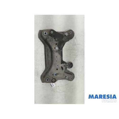 Renault - Trafic - Subframe