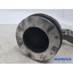 Renault - Trafic - Connecting rod