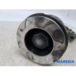 Opel - Vivaro - Connecting rod