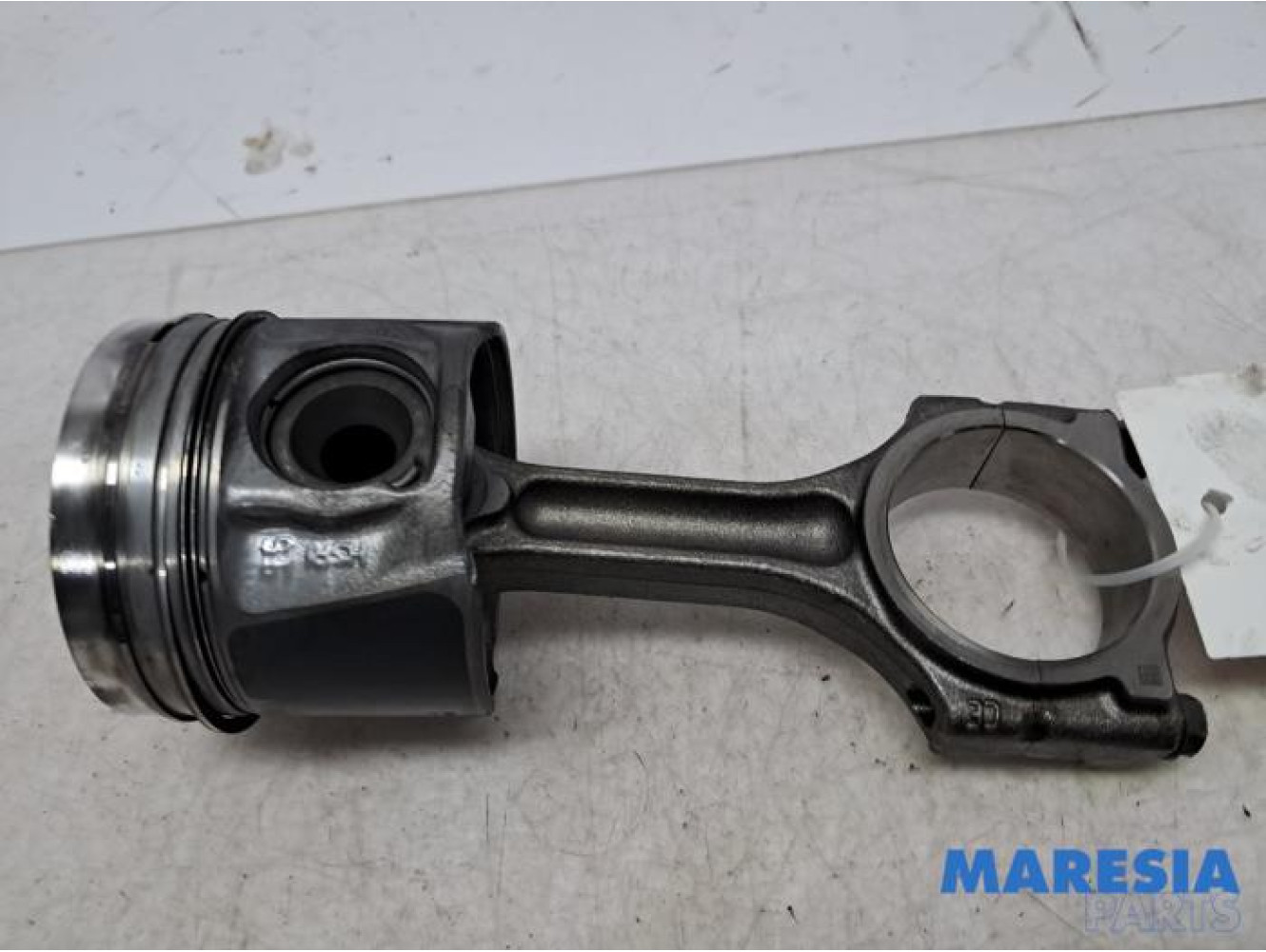 Opel - Vivaro - Connecting rod