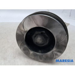 Opel - Vivaro - Piston