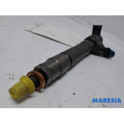Opel - Vivaro - Injecteur (diesel)