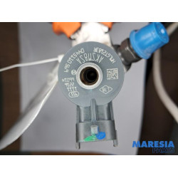 Opel - Vivaro - Injecteur (diesel)
