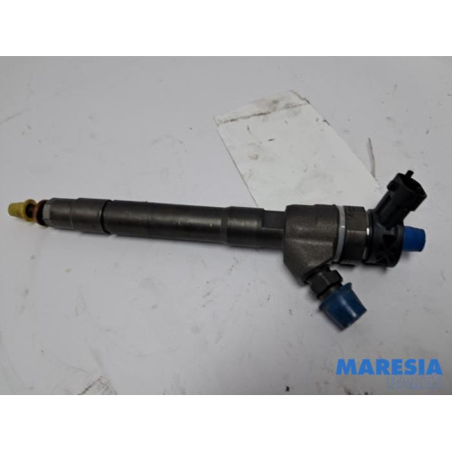 Opel - Vivaro - Injecteur (diesel)