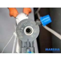 Opel - Vivaro - Injecteur (diesel)