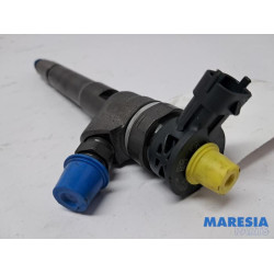 Opel - Vivaro - Injecteur (diesel)