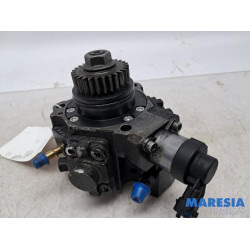Opel - Vivaro - Mechanical fuel pump