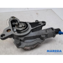 Opel - Vivaro - Vacuum pump (diesel)