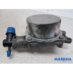 Opel - Vivaro - Vacuum pump (diesel)