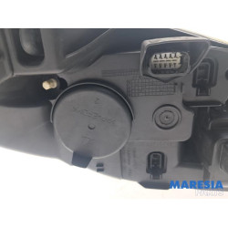 Peugeot - 308 - Scheinwerfer links