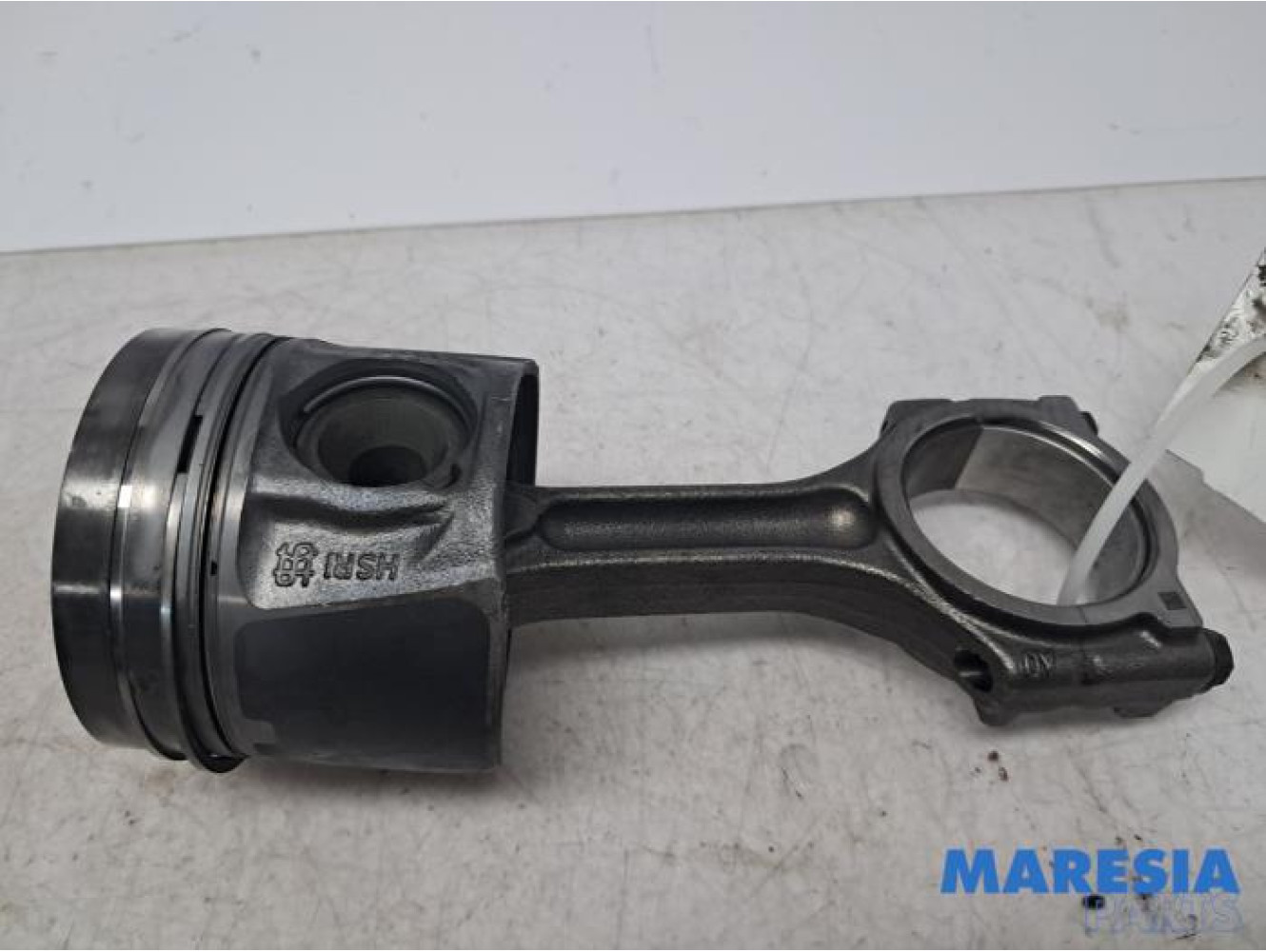 Renault - Trafic - Connecting rod