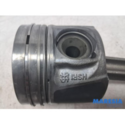 Renault - Trafic - Connecting rod