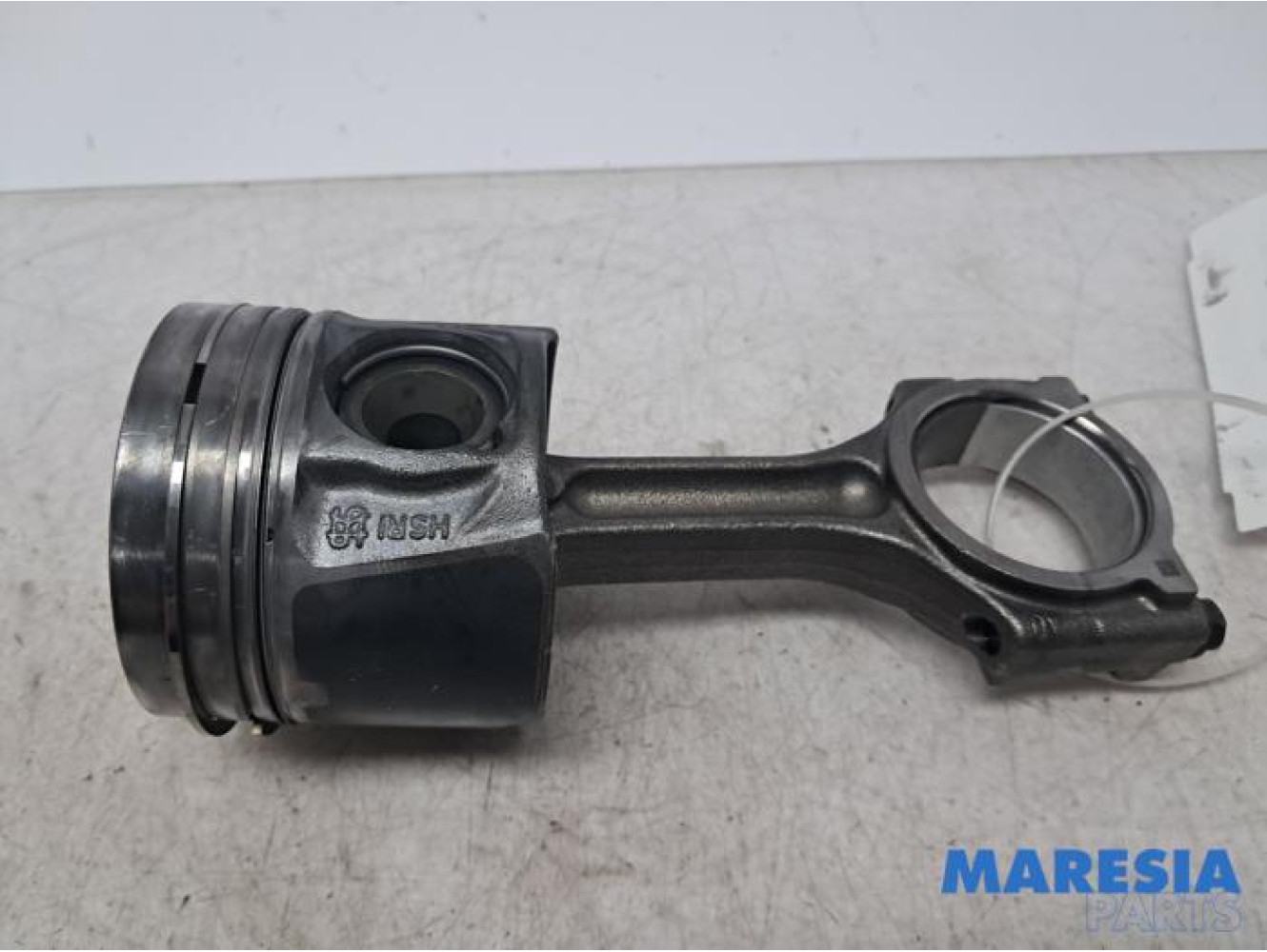 Renault - Trafic - Connecting rod