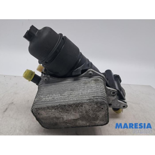 Renault - Trafic - Oil filter housing