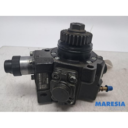 Renault - Trafic - Kraftstoffpumpe Mechanisch
