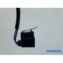 Peugeot - 308 - Convertible top position sensor