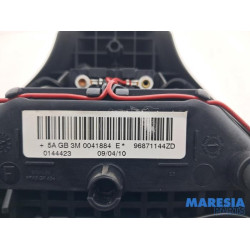 Peugeot - 308 - Airbag links (Lenkrad)