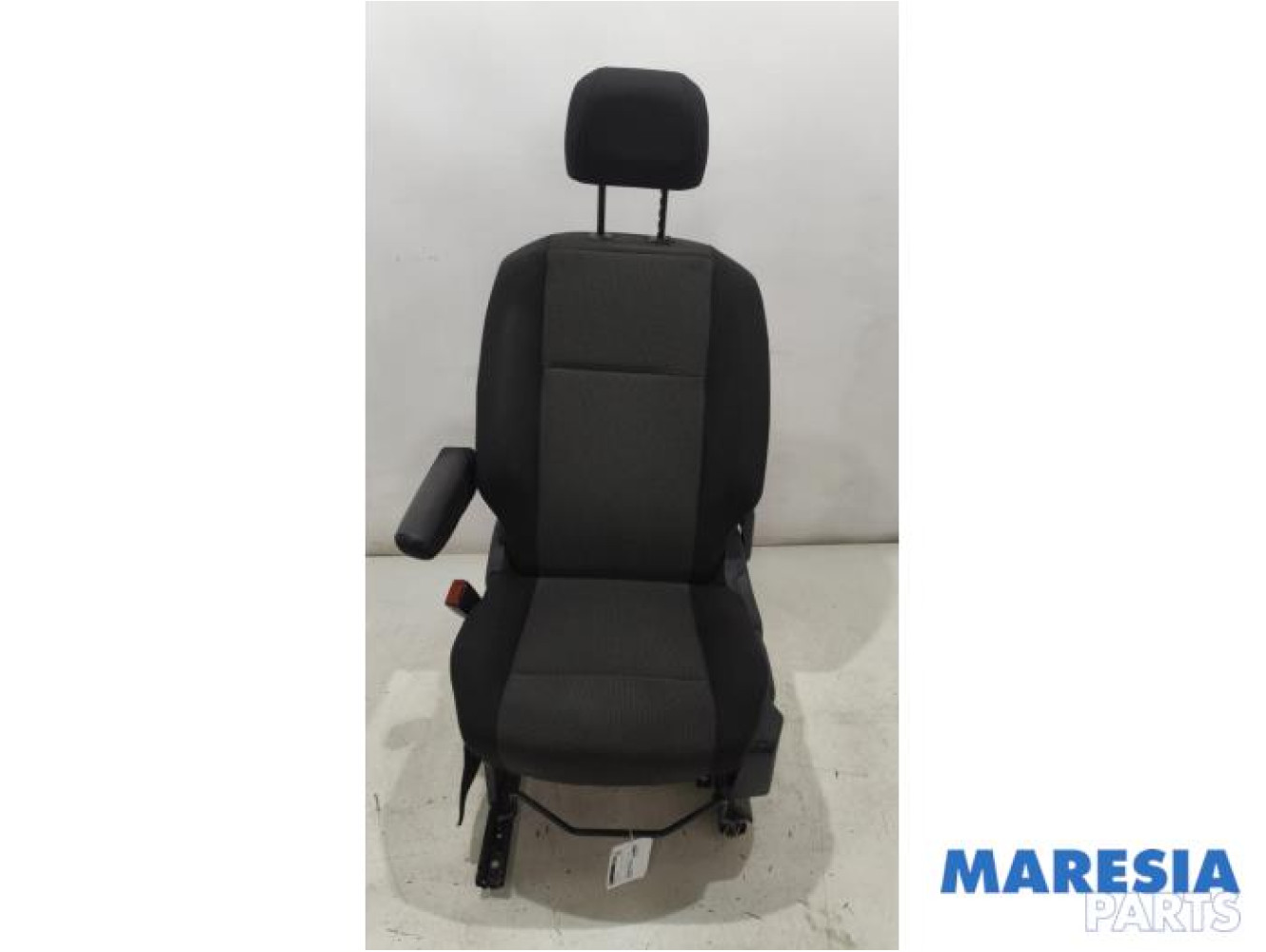 Opel - Combo - Sitz links