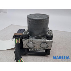 Peugeot - 308 - ABS pump
