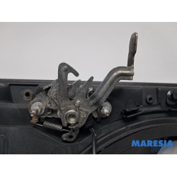 Peugeot - 308 - Vorderwand