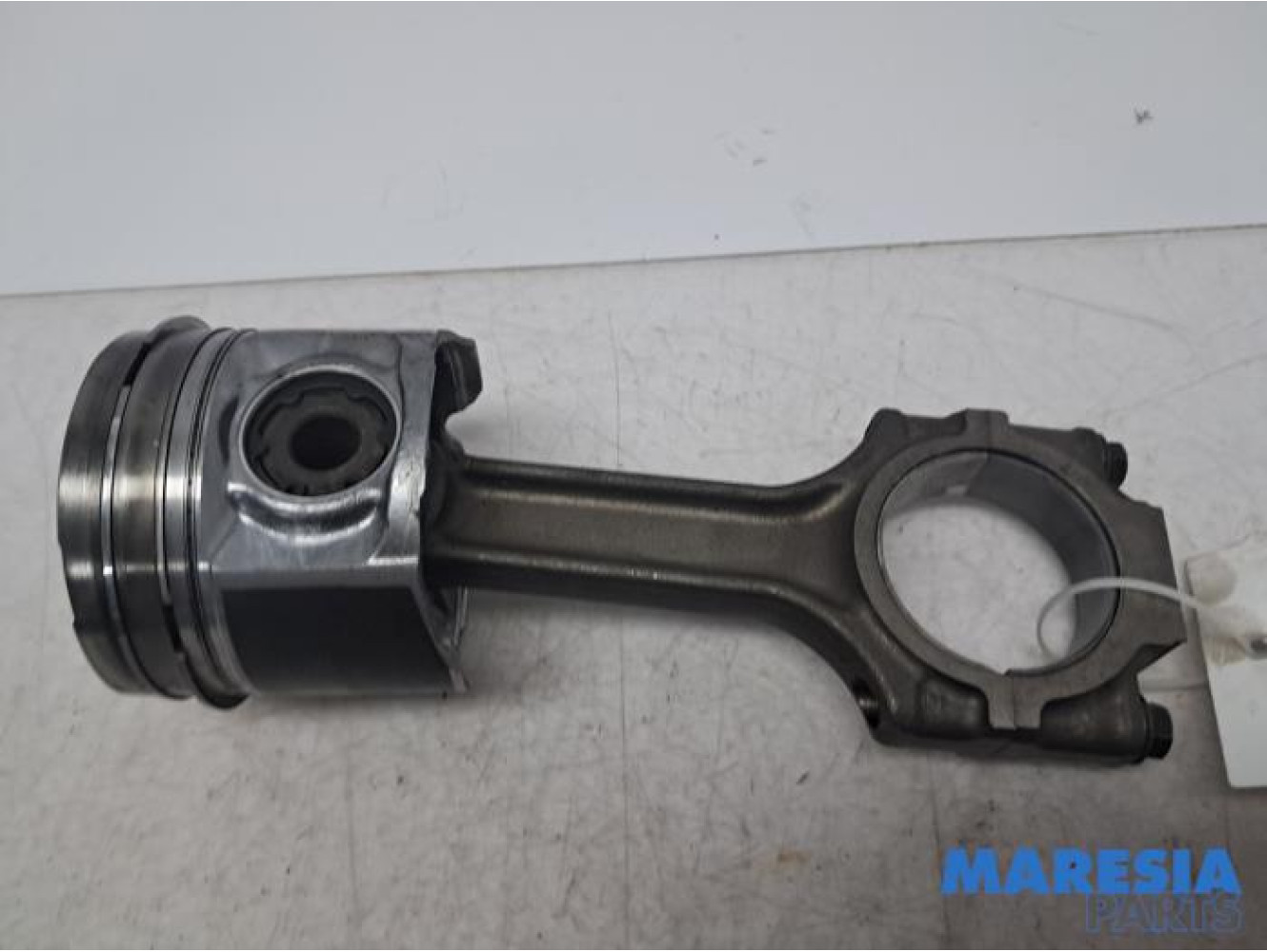 Alfa Romeo - GT - Connecting rod