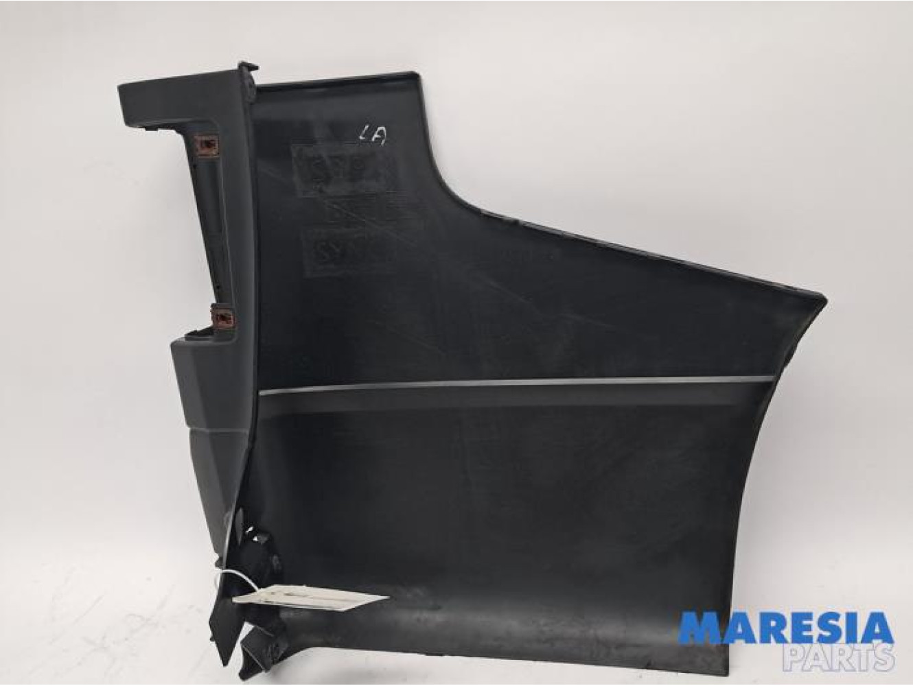 Renault - Trafic - Bumperhoek links-achter