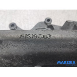 Citroen - Berlingo - Oil filter holder
