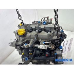 Renault - Captur - Engine