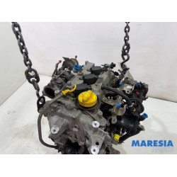 Renault - Captur - Engine