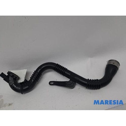 Renault - Captur - Intercooler tube