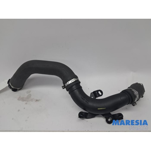 Renault - Captur - Intercooler hose