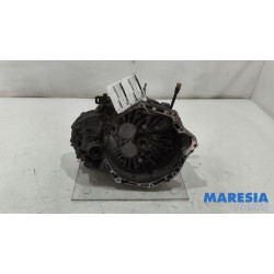 Opel - Vivaro - Gearbox