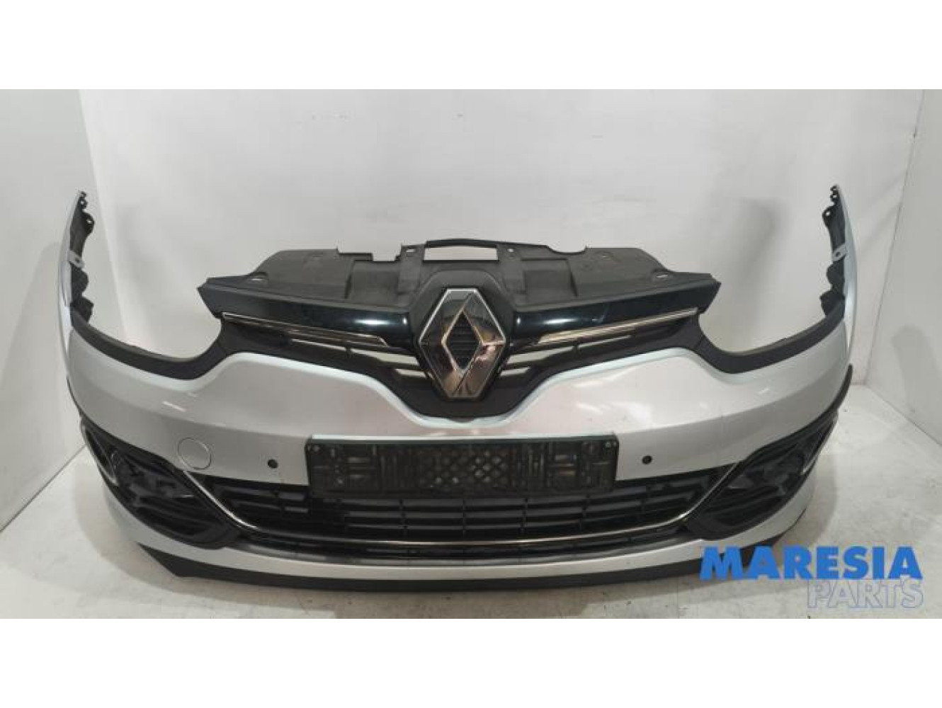 Renault - Megane - Front bumper