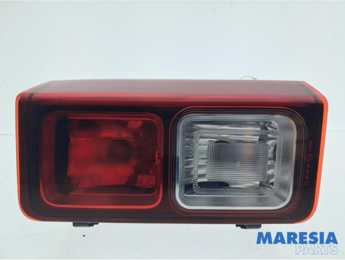 Renault - Trafic - Rücklicht links
