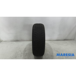 Opel - Combo - Tyre
