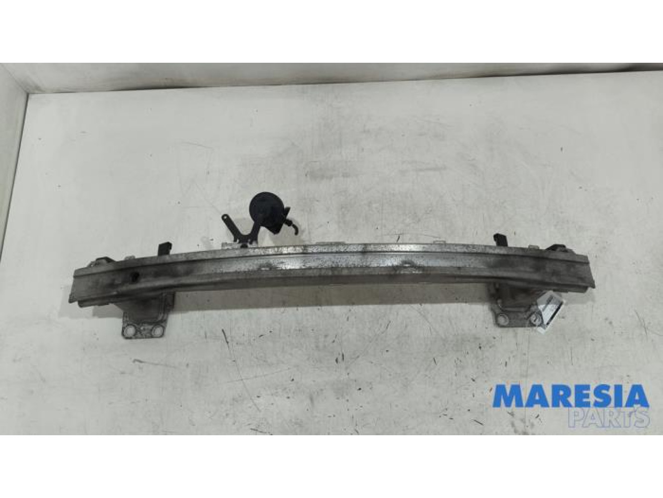 Renault - Megane - Bumperframe voor