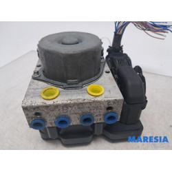 Peugeot - 108 - ABS pump