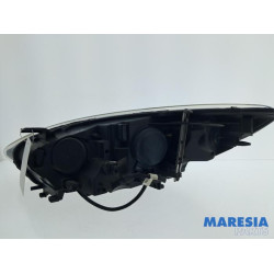 Renault - Megane - Koplamp rechts