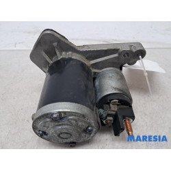 Renault - Captur - Starter
