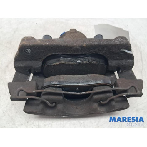 Renault - Captur - Front brake calliper, left