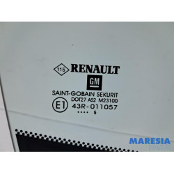 Renault - Trafic - Vitre triangulaire avant droite