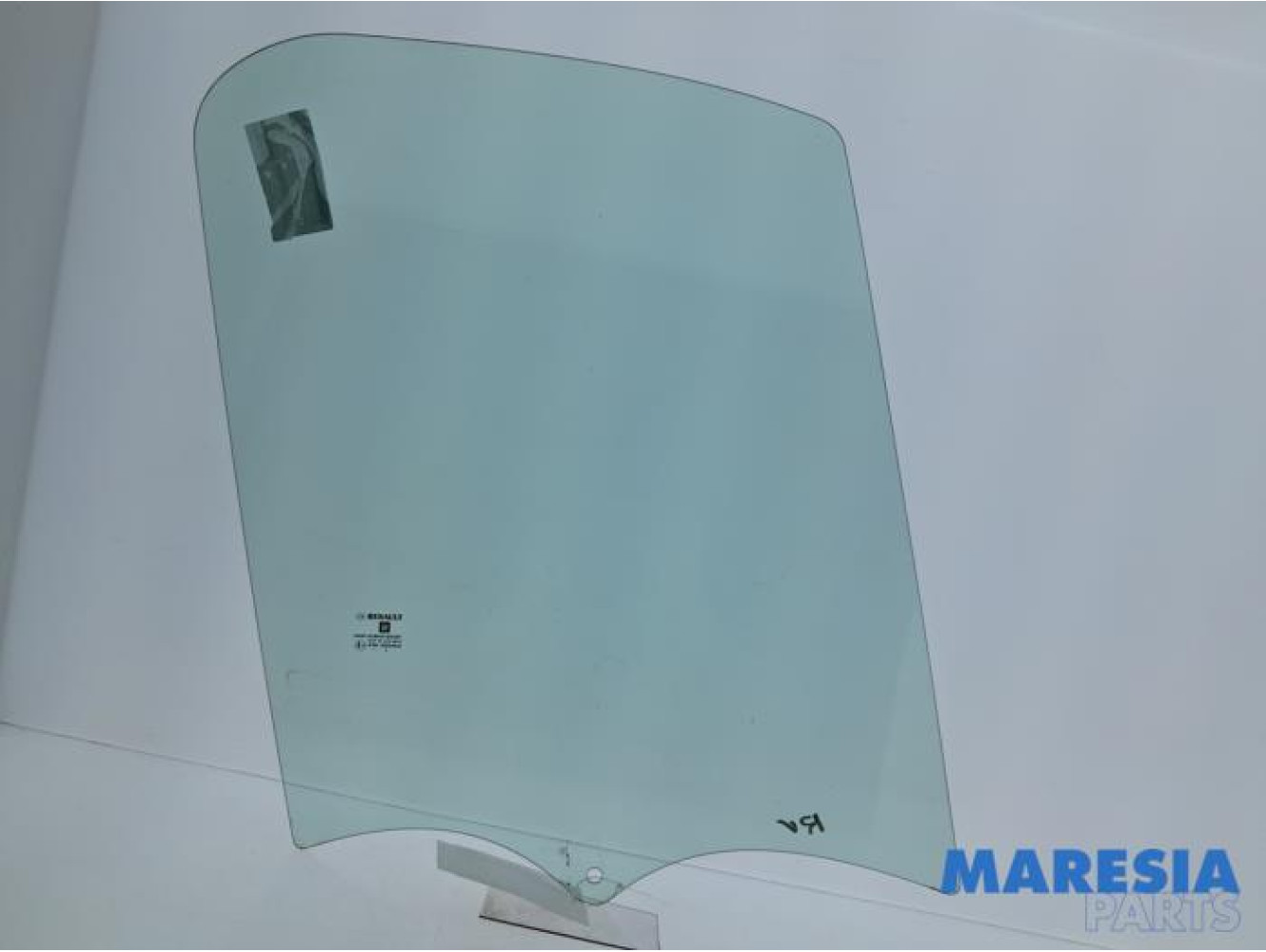 Renault - Trafic - Door window 2-door, right