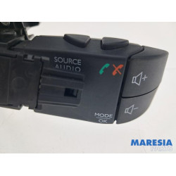 Renault - Trafic - Commutateur combi colonne de direction